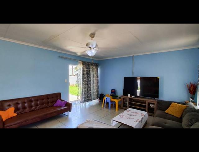 3 BEDROOM CLUSTER FOR SALE IN EVELEIGH